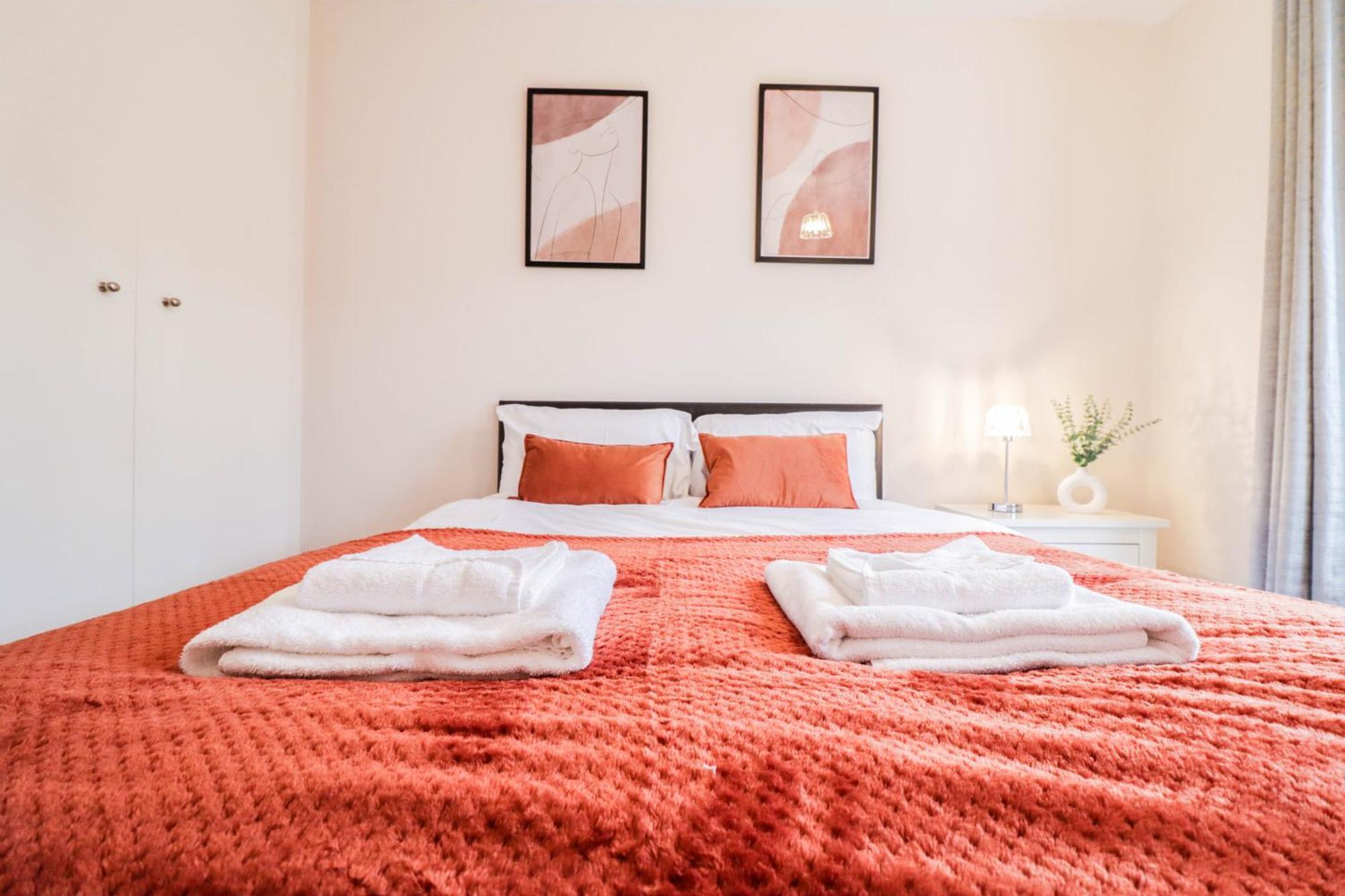 Gorgeous 2-Bedroom London Apartment Лондон Екстер'єр фото