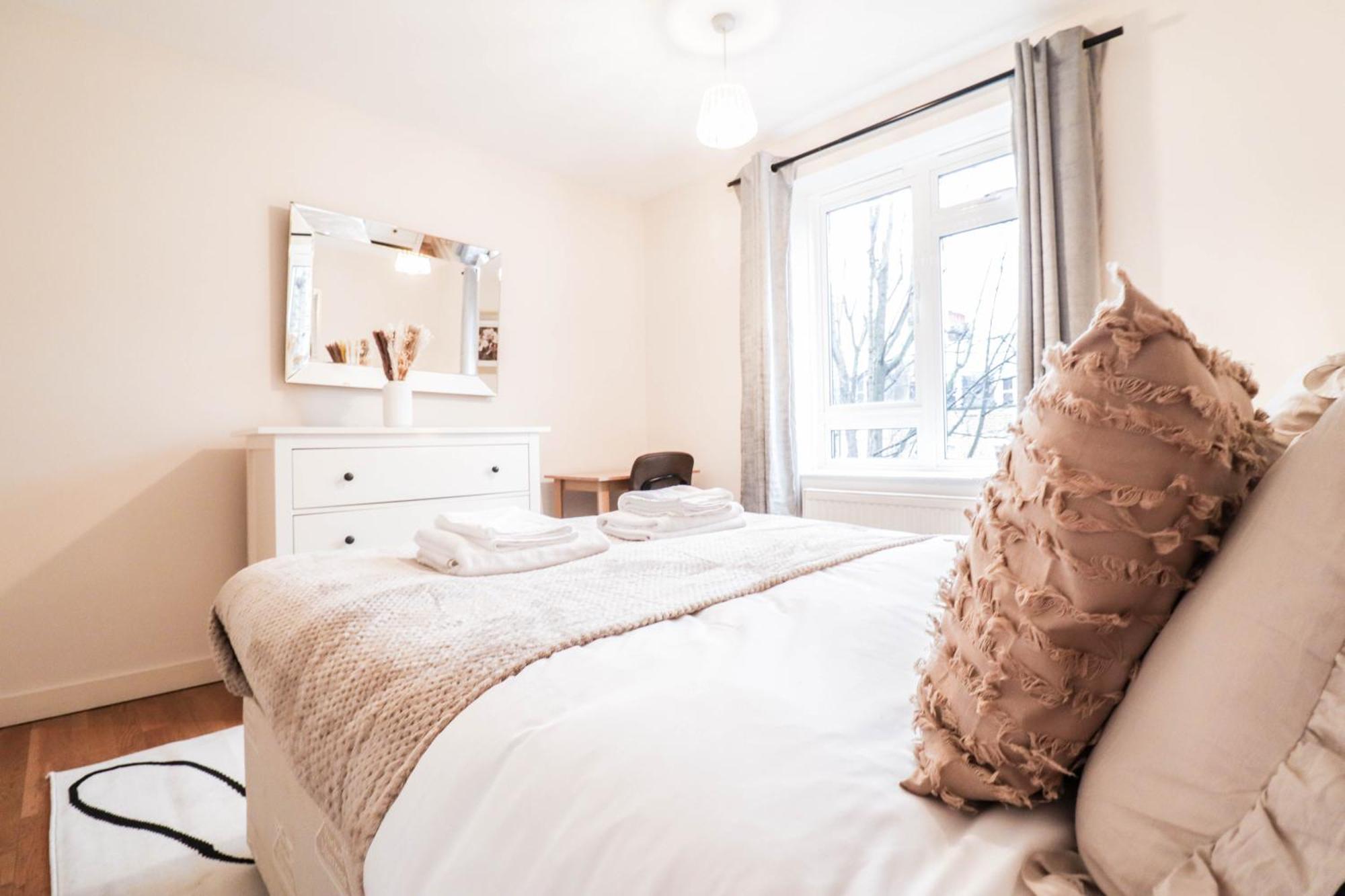 Gorgeous 2-Bedroom London Apartment Лондон Екстер'єр фото