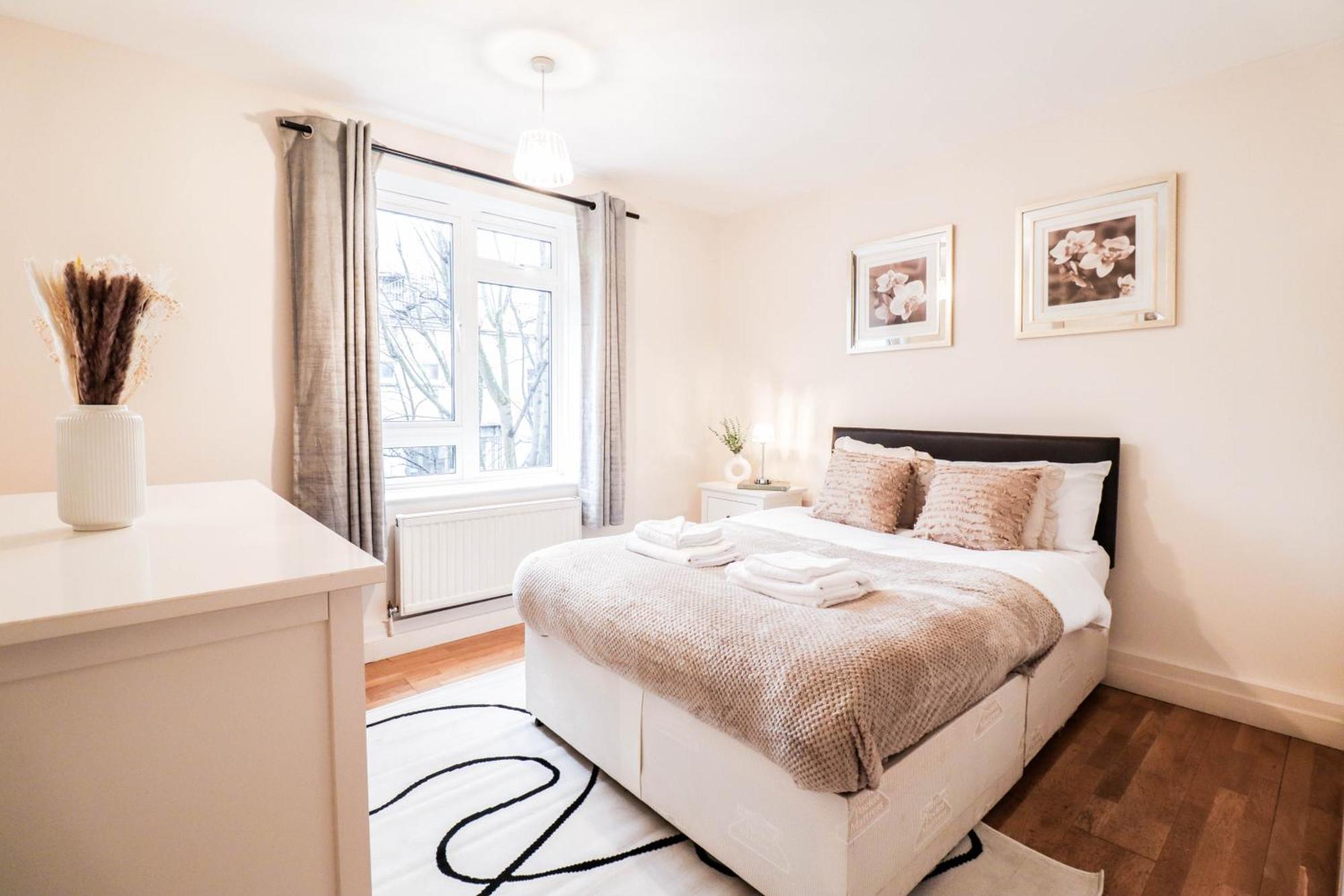 Gorgeous 2-Bedroom London Apartment Лондон Екстер'єр фото