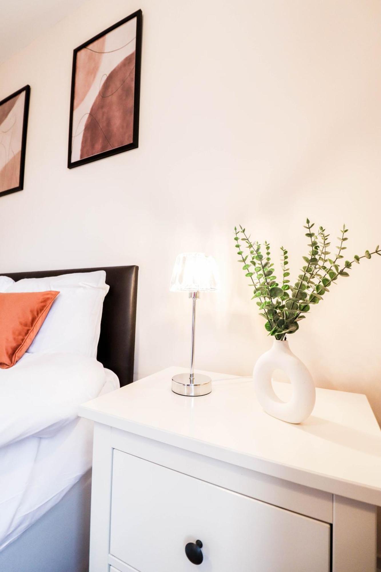 Gorgeous 2-Bedroom London Apartment Лондон Екстер'єр фото