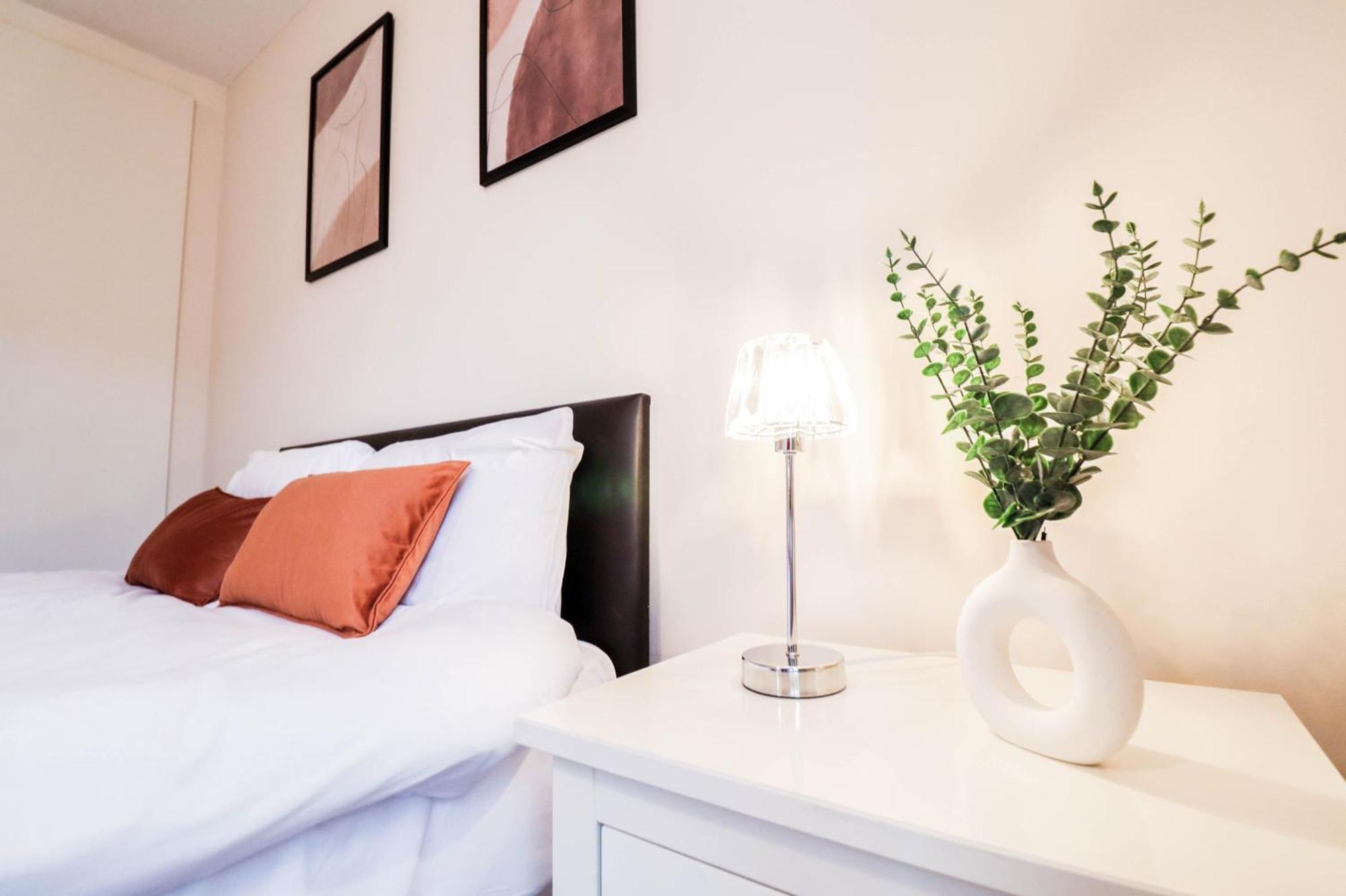 Gorgeous 2-Bedroom London Apartment Лондон Екстер'єр фото