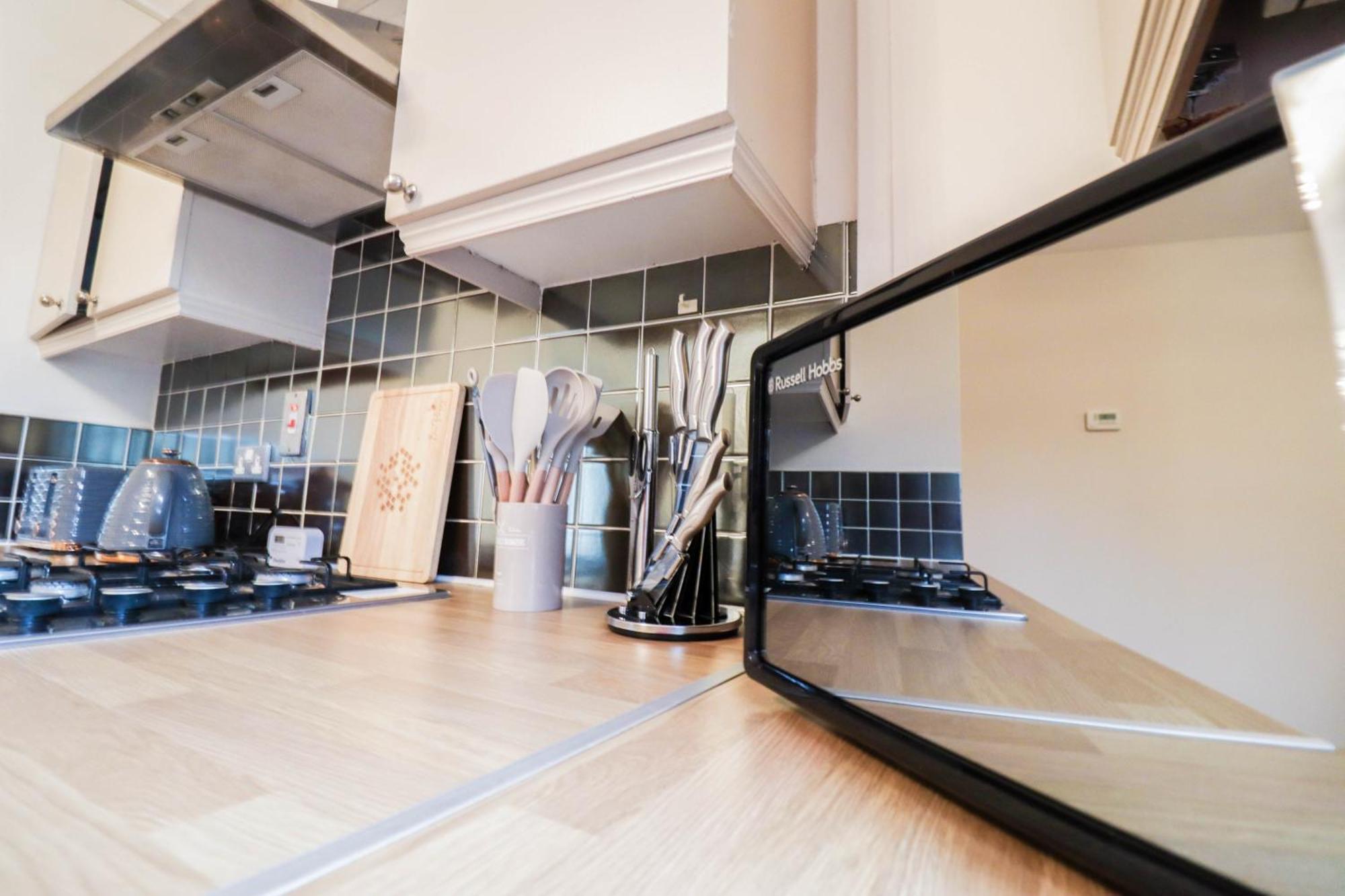 Gorgeous 2-Bedroom London Apartment Лондон Екстер'єр фото