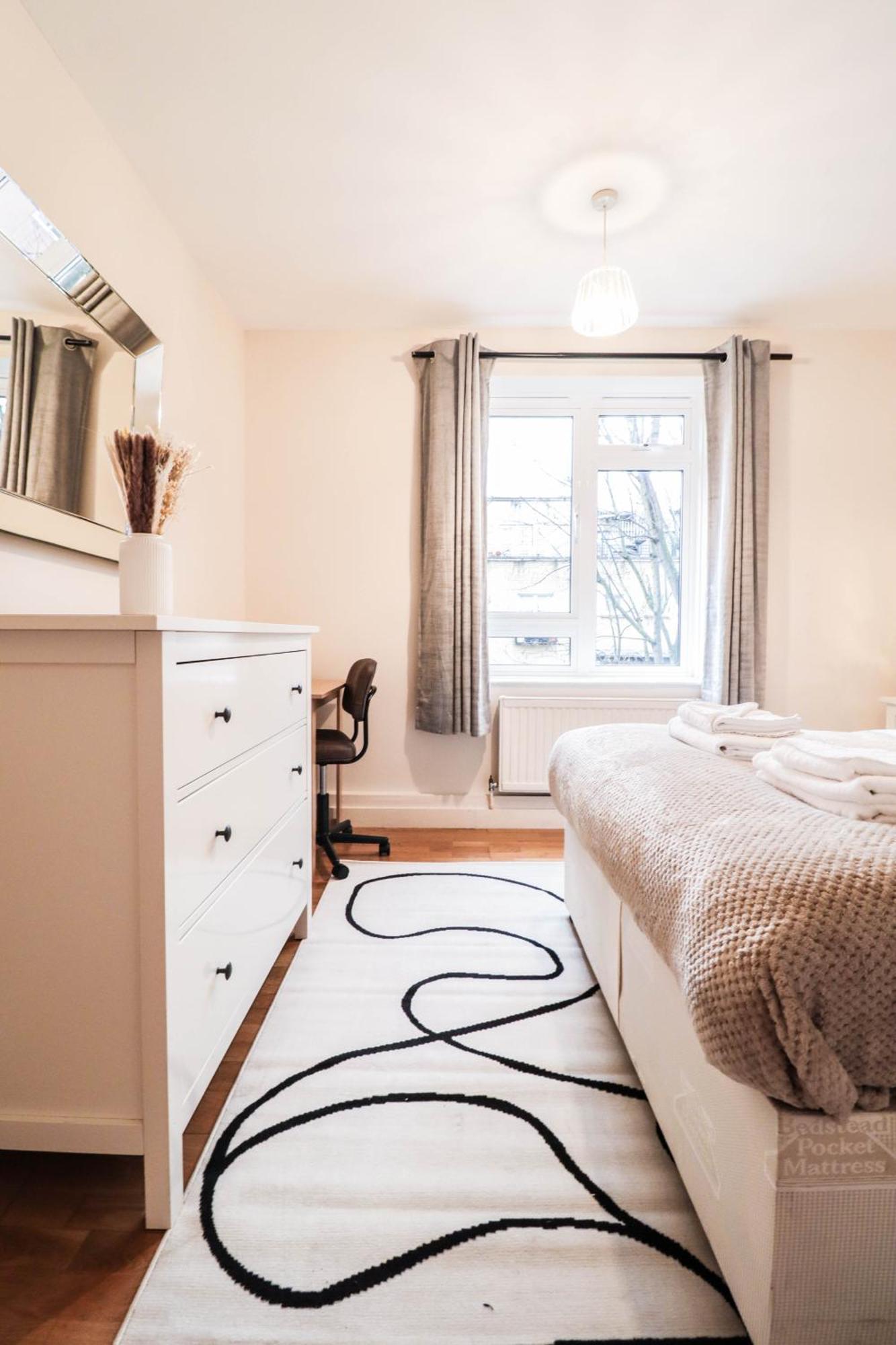 Gorgeous 2-Bedroom London Apartment Лондон Екстер'єр фото