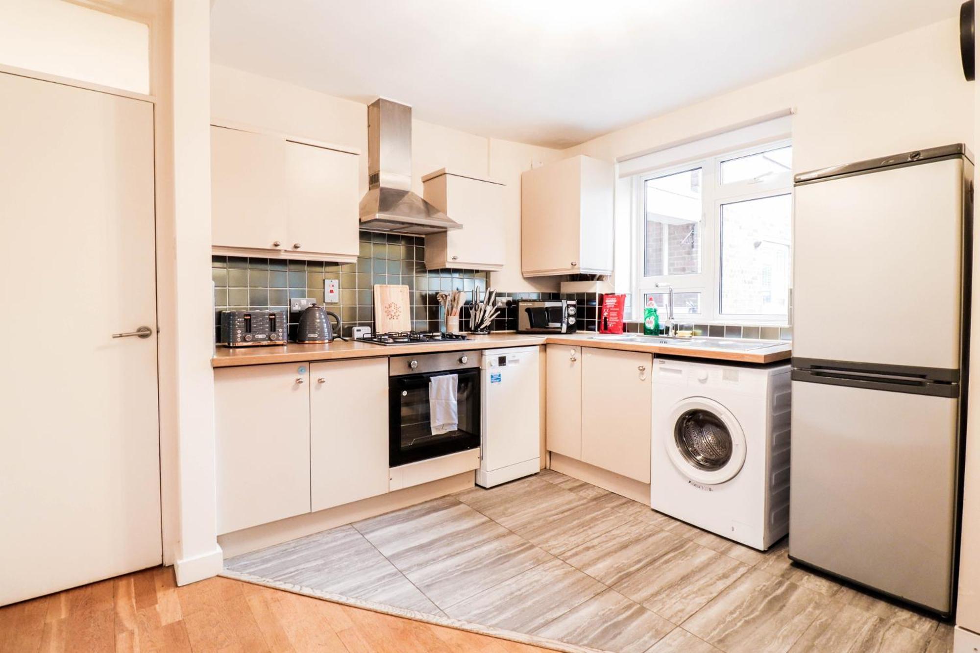 Gorgeous 2-Bedroom London Apartment Лондон Екстер'єр фото