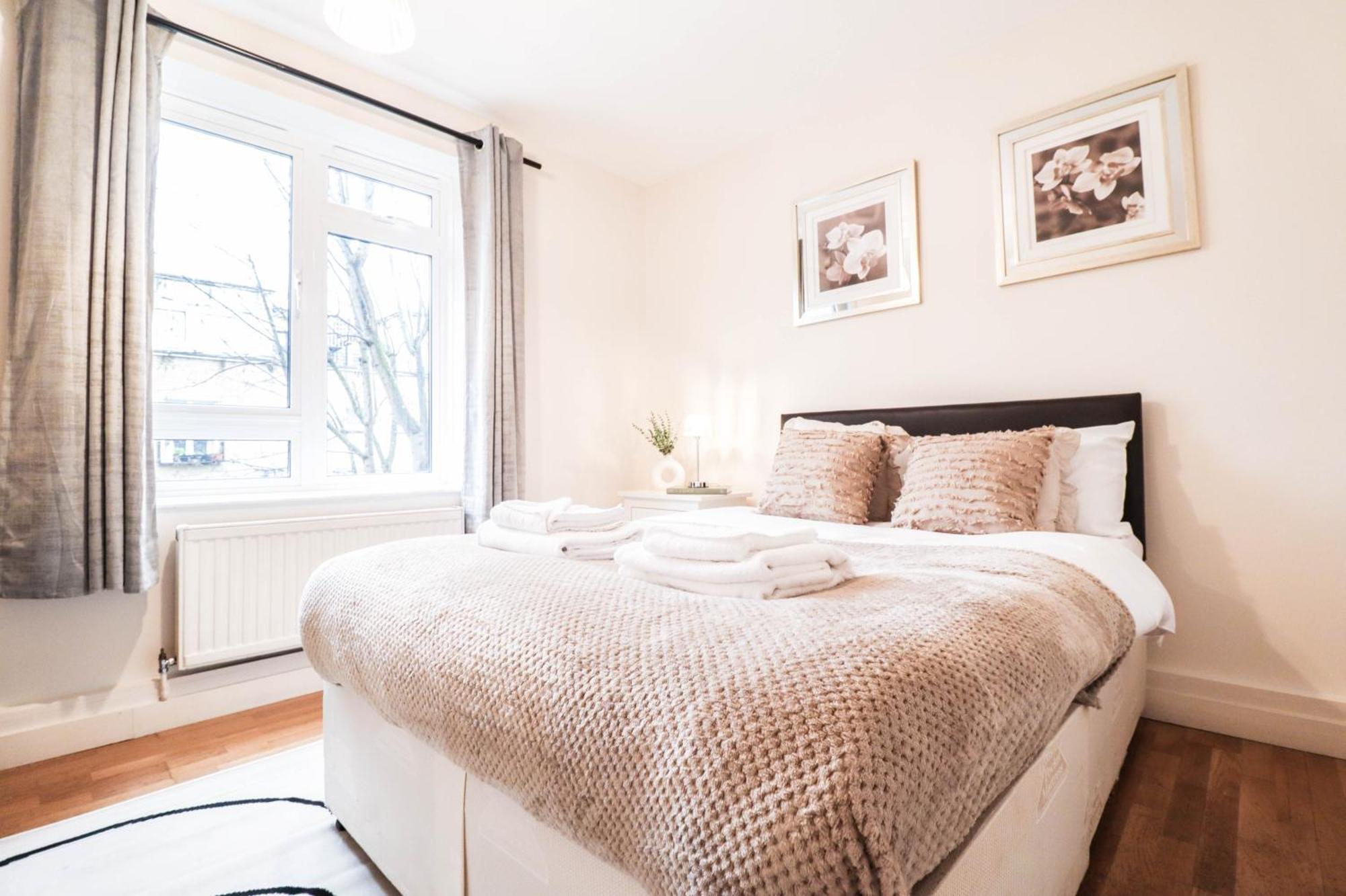 Gorgeous 2-Bedroom London Apartment Лондон Екстер'єр фото