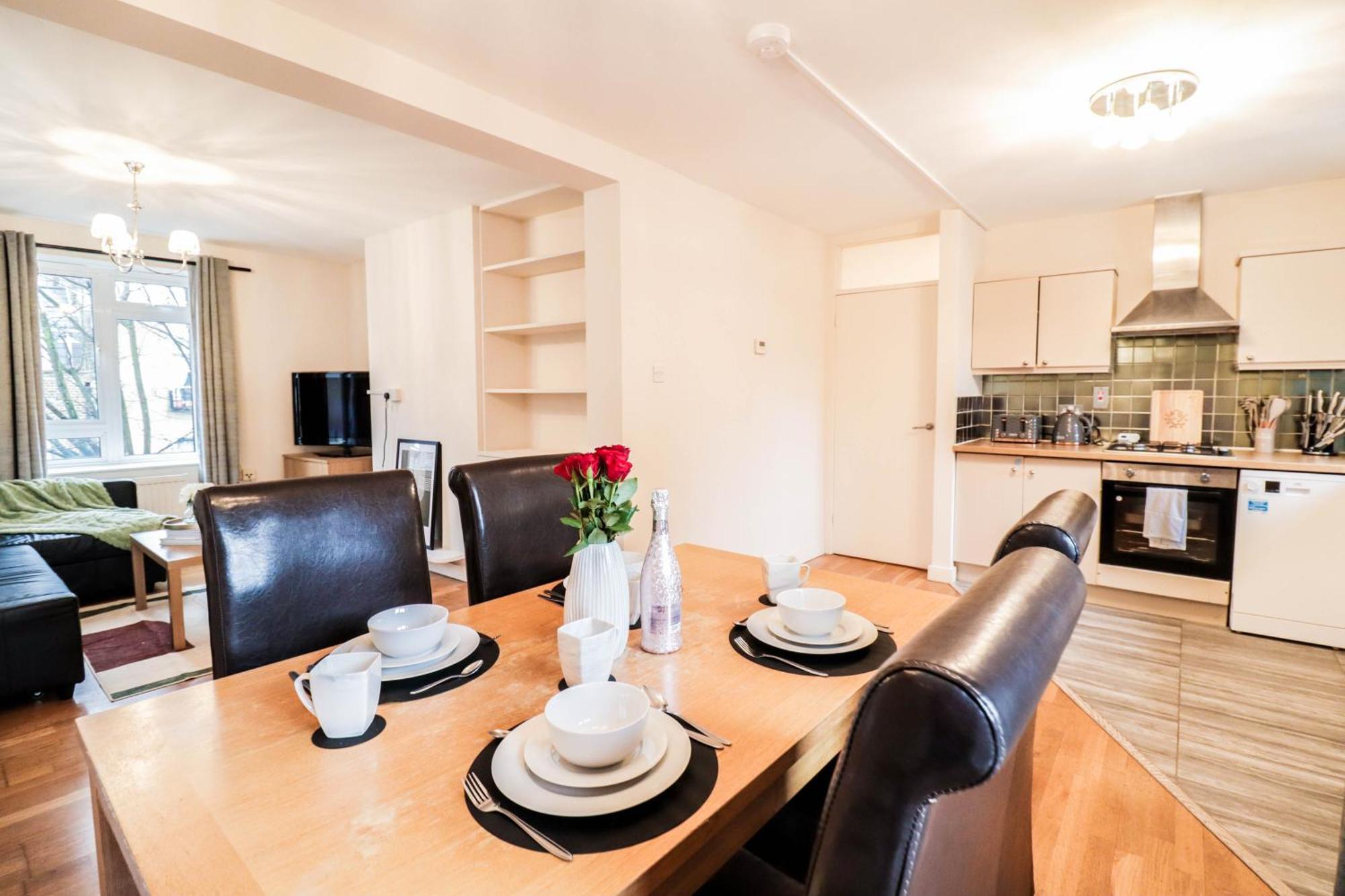Gorgeous 2-Bedroom London Apartment Лондон Екстер'єр фото